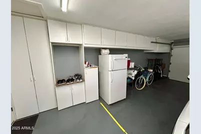 10009 W Pleasant Valley Road, Sun City, AZ 85351 - Photo 30