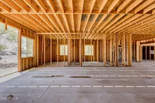 2210 W Morten Ave, Phoenix, AZ 85021 - Photo 14