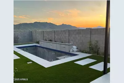 8511 S 9th Drive #15, Phoenix, AZ 85041 - Photo 10