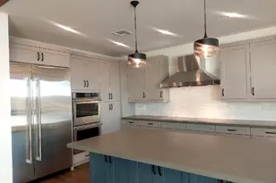 8511 S 9th Dr, Phoenix, AZ 85041 - Photo 18