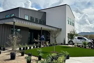 8511 S 9th Dr, Phoenix, AZ 85041 - Photo 16