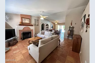 16040 N Boulder Drive, Fountain Hills, AZ 85268 - Photo 4