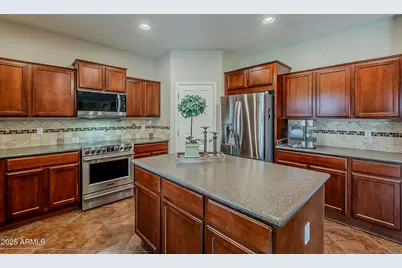 777 E Volk Lane, San Tan Valley, AZ 85140 - Photo 10