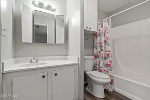 201 S Greenfield Rd, Mesa, AZ 85206 - Photo 6