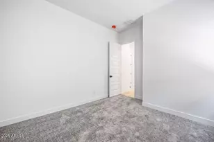 7645 W Crabapple Dr, Peoria, AZ 85383 - Photo 24