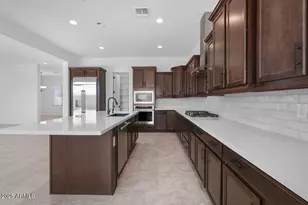 7645 W Crabapple Dr, Peoria, AZ 85383 - Photo 16