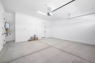 7645 W Crabapple Dr, Peoria, AZ 85383 - Photo 32