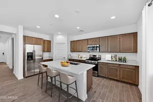 25264 N 165th Ln, Surprise, AZ 85387 - Photo 2