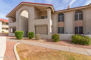 10610 S 48th St, Phoenix, AZ 85044 - Photo 2
