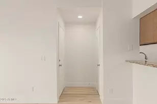 10610 S 48th St, Phoenix, AZ 85044 - Photo 4