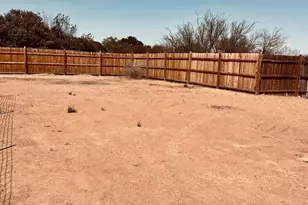 330 W 2nd St, Bowie, AZ 85605 - Photo 6