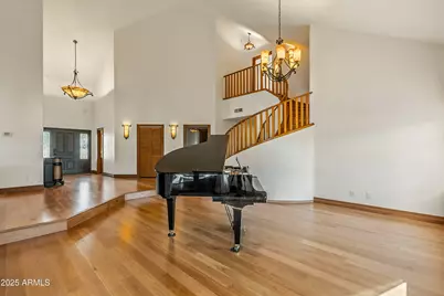 140 E Pony Lane, Gilbert, AZ 85295 - Photo 6