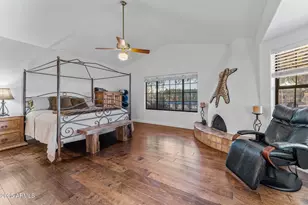 2601 E Mesquite St, Gilbert, AZ 85296 - Photo 30