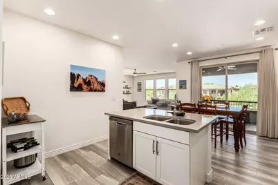 2425 W Bronco Butte Trail #2015, Phoenix, AZ 85085 - Photo 10