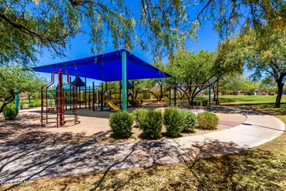 2425 W Bronco Butte Trail #2015, Phoenix, AZ 85085 - Photo 22