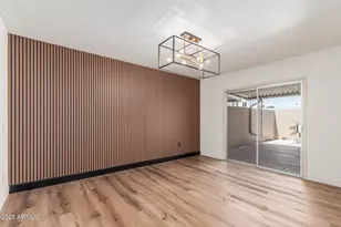 10554 W Granada Dr, Sun City, AZ 85373 - Photo 8