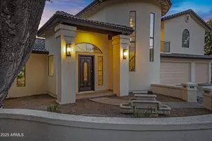 8024 N 7th Ave, Phoenix, AZ 85021 - Photo 1