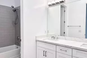 4050 N 12th St, Phoenix, AZ 85014 - Photo 16