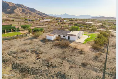 10445 S 27th Avenue, Laveen, AZ 85339 - Photo 28