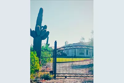 10445 S 27th Avenue, Laveen, AZ 85339 - Photo 2