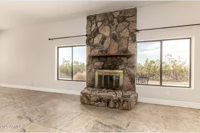 10445 S 27th Avenue, Laveen, AZ 85339 - Photo 16
