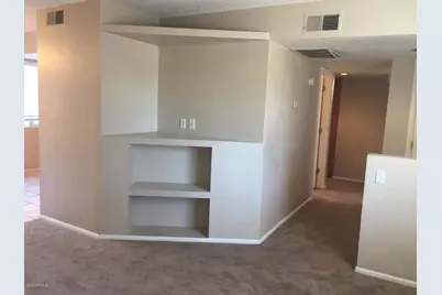 2847 N 46th Avenue #1, Phoenix, AZ 85035 - Photo 6