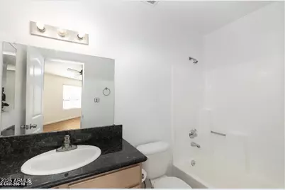 1241 N 48th Street #206, Phoenix, AZ 85008 - Photo 10