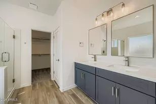 5519 S 11th Ave, Phoenix, AZ 85041 - Photo 14