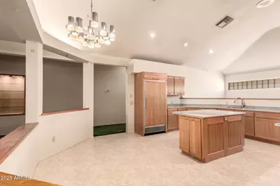 11132 W Kolina Lane, Sun City, AZ 85351 - Photo 18