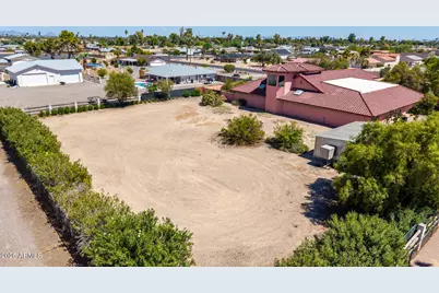 11132 W Kolina Lane, Sun City, AZ 85351 - Photo 42