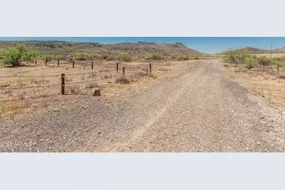 3816 W White Feather Lane, Phoenix, AZ 85083 - Photo 1