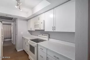 18202 N Cave Creek Rd, Phoenix, AZ 85032 - Photo 1