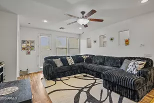 43579 W Sansom Dr, Maricopa, AZ 85138 - Photo 10
