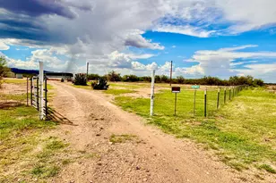 6910 N Blackberry Pl, McNeal, AZ 85617 - Photo 2