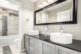 10468 E Mission Ln, Scottsdale, AZ 85258 - Photo 24