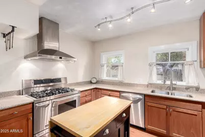 1309 W Mackenzie Drive, Phoenix, AZ 85013 - Photo 16