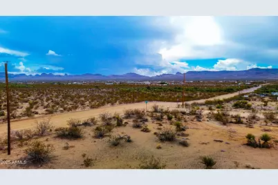 Tbd Chinle Dr Lot #4  1 Acre --, Golden Valley, AZ 86413 - Photo 14