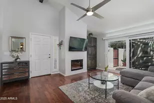 2100 W Lemon Tree Pl, Chandler, AZ 85224 - Photo 10