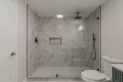 4025 E Surrey Avenue, Phoenix, AZ 85032 - Photo 16