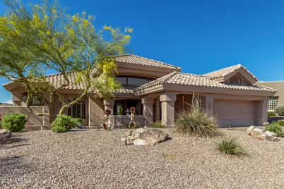 6645 E Redmont Drive #13, Mesa, AZ 85215 - Photo 2