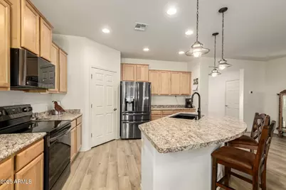 20379 N Wagner Wash Drive, Buckeye, AZ 85396 - Photo 14