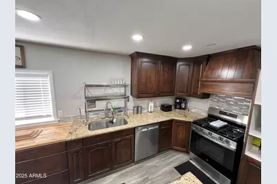 201 S 6th Place, Show Low, AZ 85901 - Photo 10