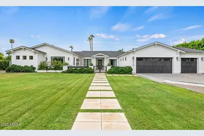 4569 E Lafayette Boulevard, Phoenix, AZ 85018 - Photo 1