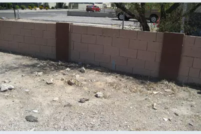 2105 W Elm Street #1, Phoenix, AZ 85015 - Photo 2