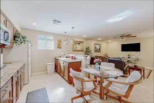 2412 N 36th Pl, Phoenix, AZ 85008 - Photo 6