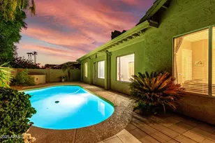 277 W Oxford Ln, Gilbert, AZ 85233 - Photo 26