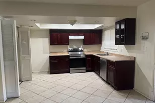 6765 N 44th Ave, Glendale, AZ 85301 - Photo 12