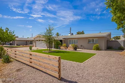 2040 W Hazelwood Street, Phoenix, AZ 85015 - Photo 2