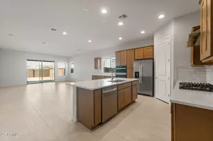 21286 E Cattle Dr, Queen Creek, AZ 85142 - Photo 4