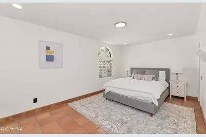 8712 N 68th Street, Paradise Valley, AZ 85253 - Photo 18